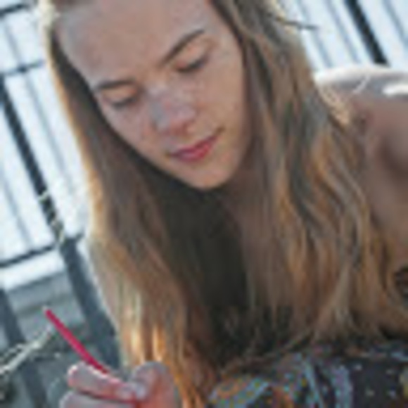 Meet your Posher, Permanent - Picture 1 of 1